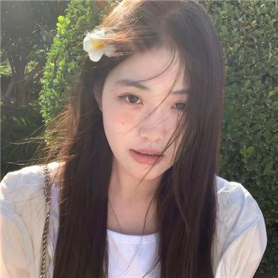 我才不要和人类恋爱呢